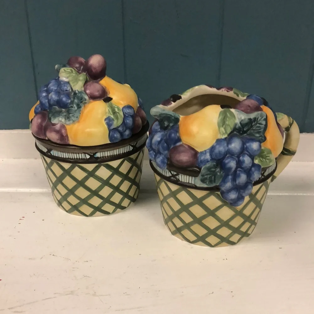 Mikasa Sugar Bowl and Creamer Serving Set of 2 Fruit Motif KT429 Garden‎ Harvest